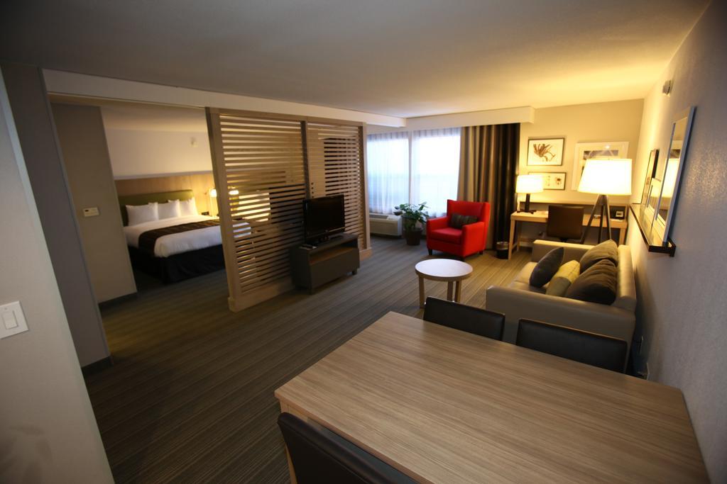 Greentree Inn & Suites Phoenix Sky Harbor Pokoj fotografie