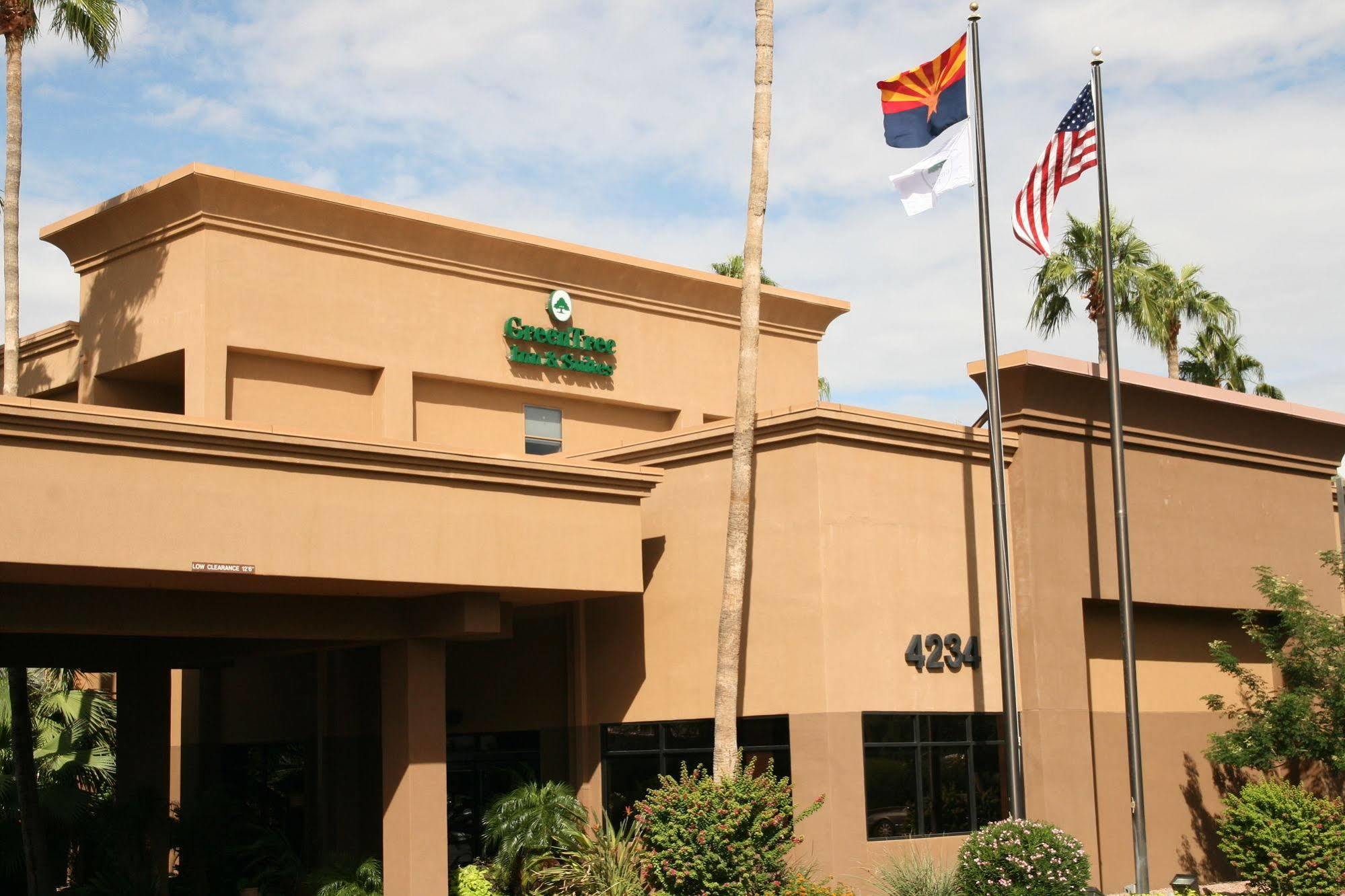 Greentree Inn & Suites Phoenix Sky Harbor Exteriér fotografie