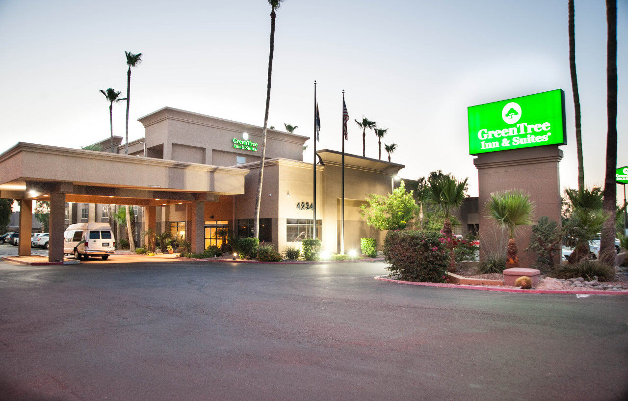 Greentree Inn & Suites Phoenix Sky Harbor Exteriér fotografie